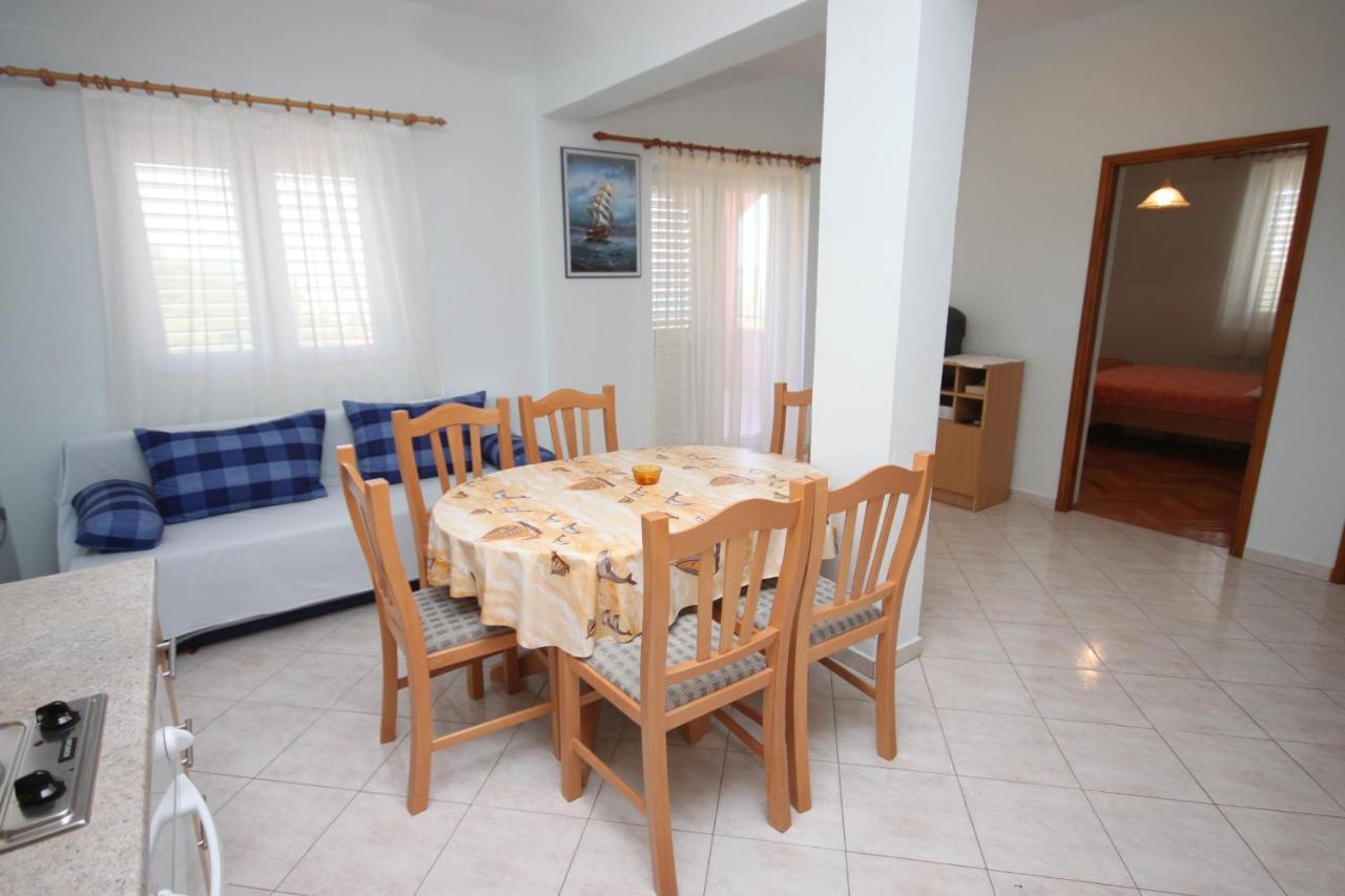 Apartments With A Parking Space Tkon, Pasman - 6216 외부 사진